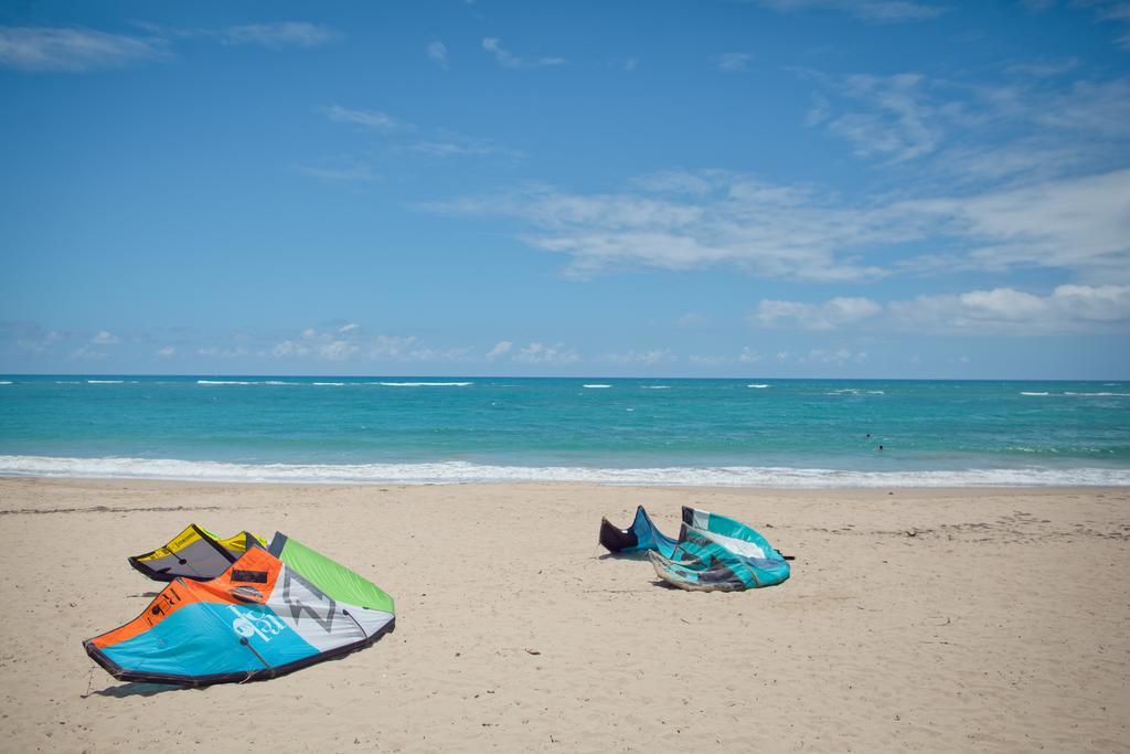 Kite Beach Inn كاباريتي المظهر الخارجي الصورة
